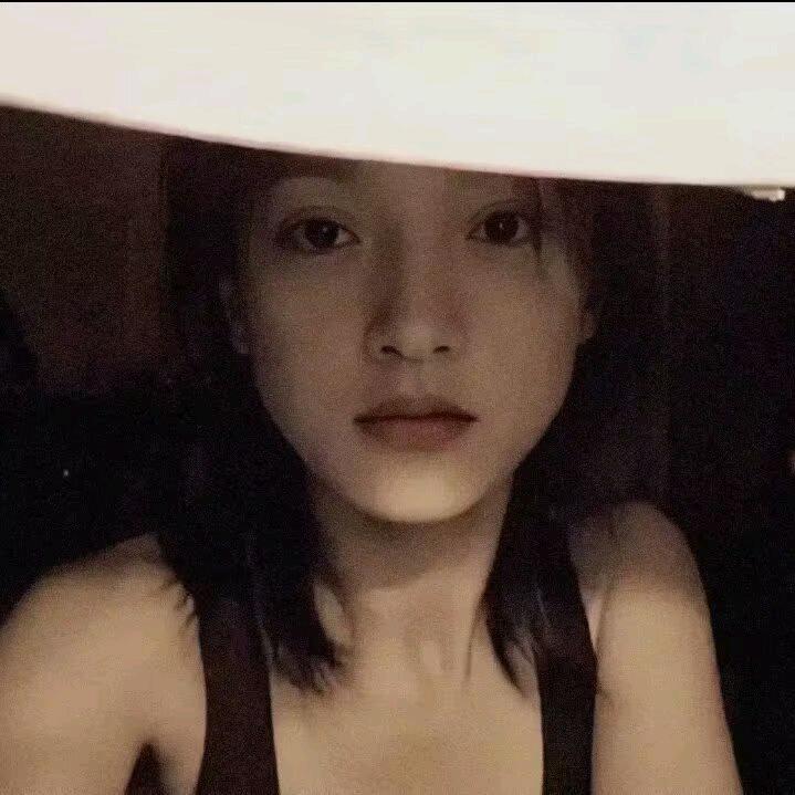 只爱自己的罗先生.