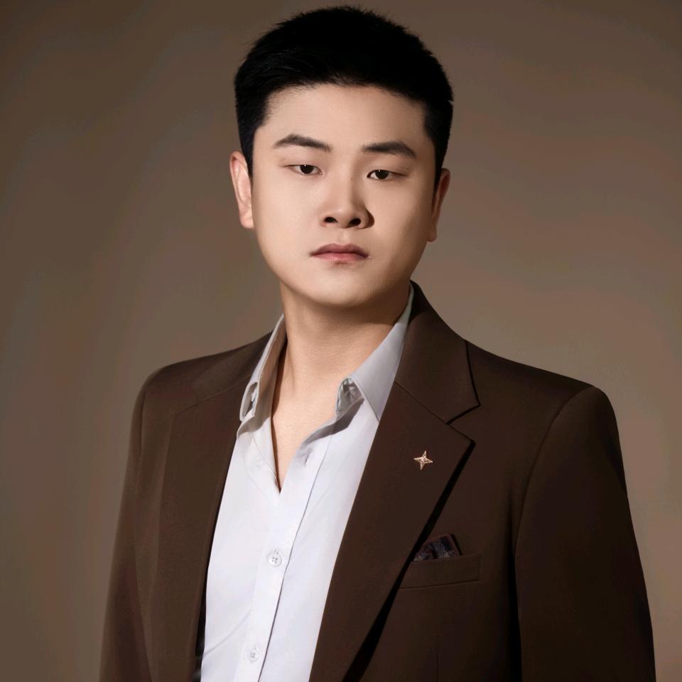 龙辉