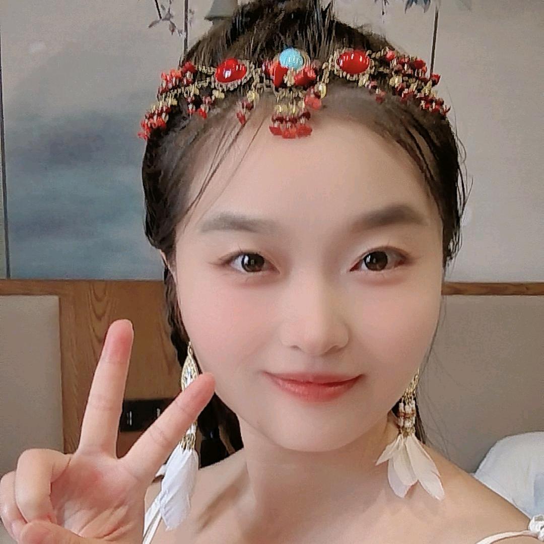 月月小姐姐