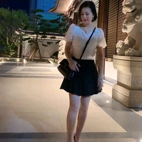 石狮市韵彩服装店