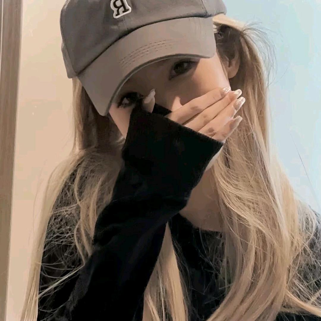 Ann~sara🪽