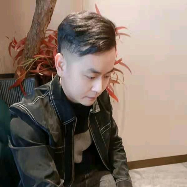 @ (优家石膏线艺术) ~斌哥