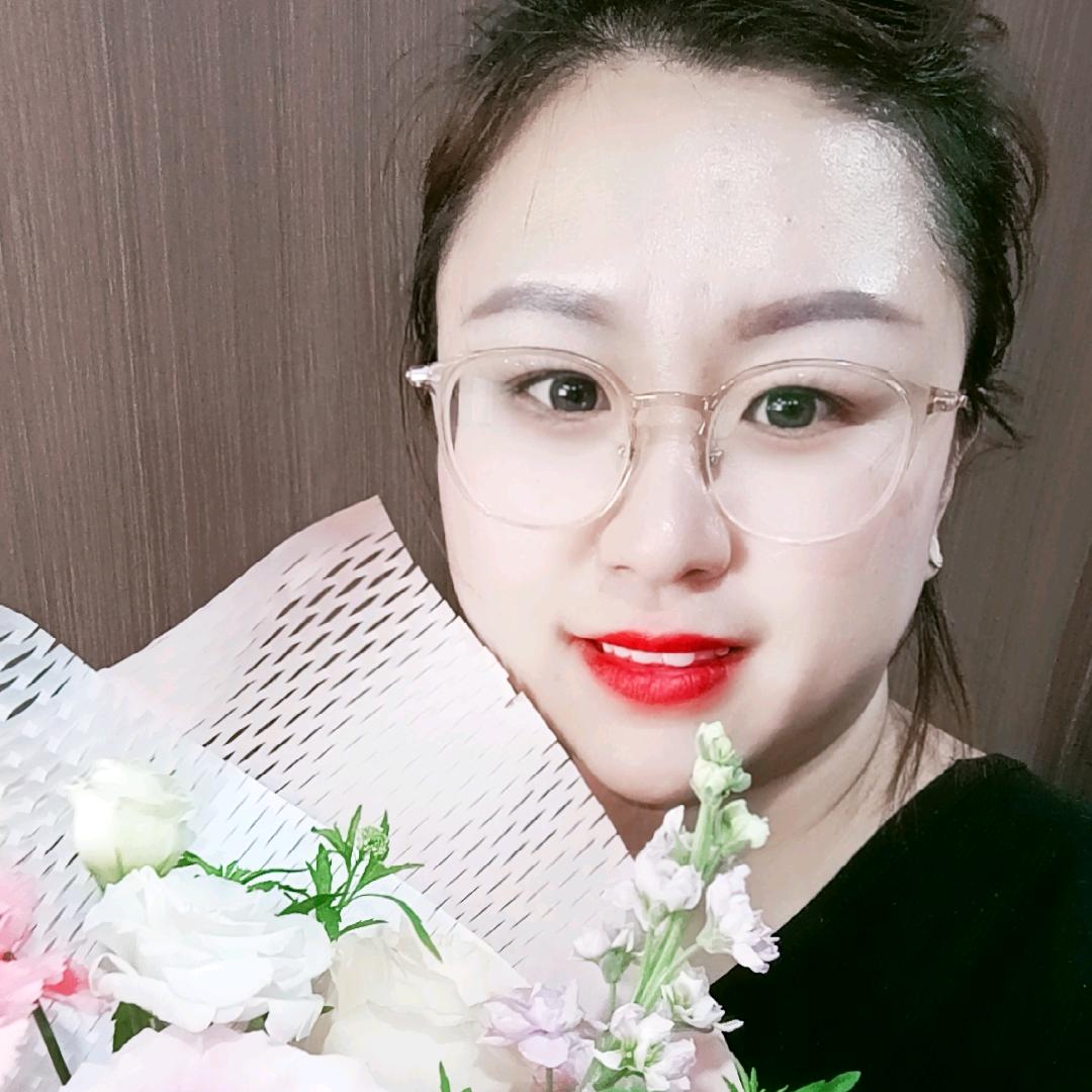 上品装饰.   芳儿