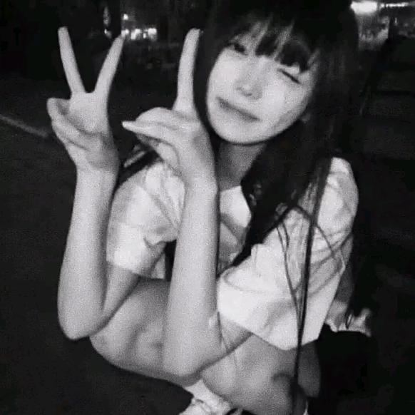 三 卓.
