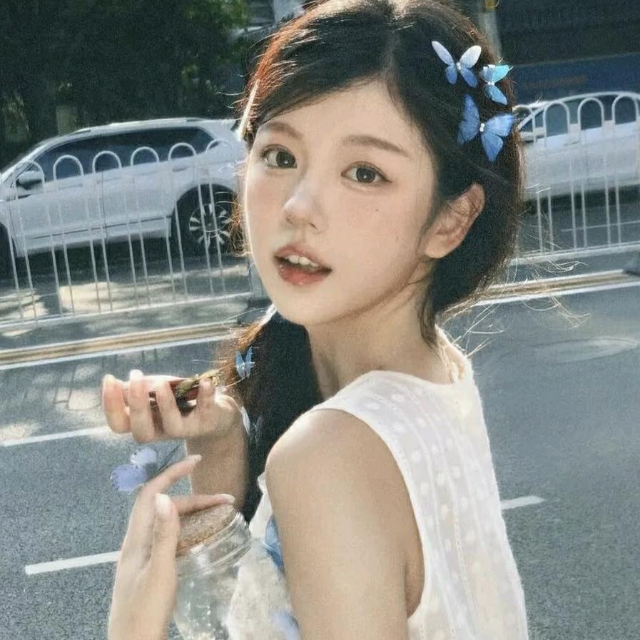 三月