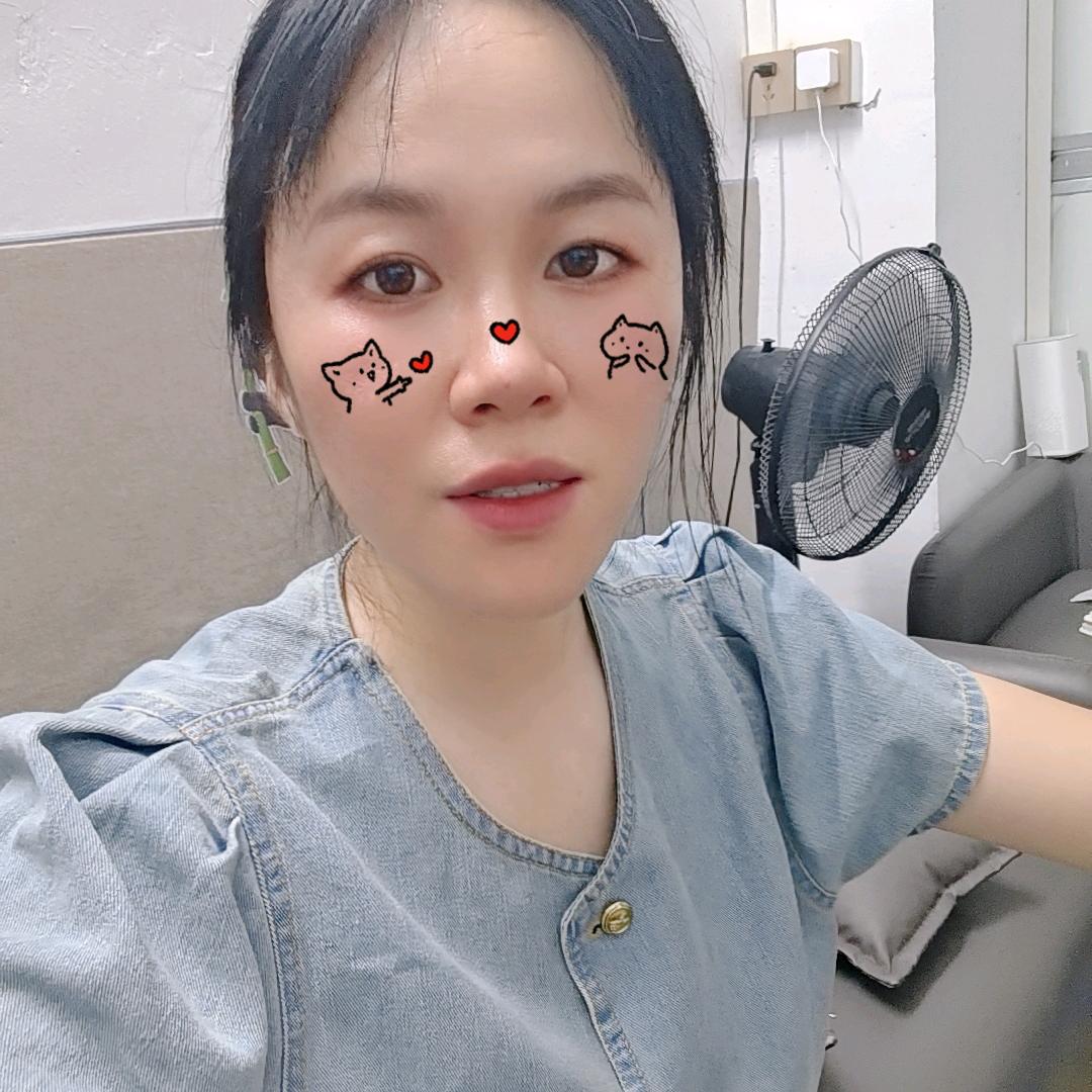 李明月