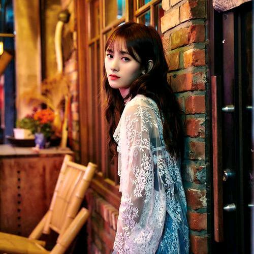 桃之夭夭灼灼其华✔