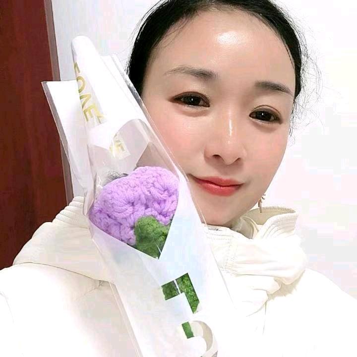 坦然一笑
