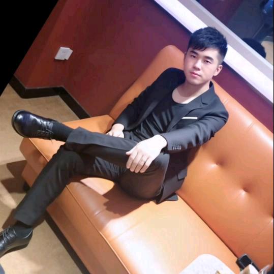 《尹氏家族强哥》