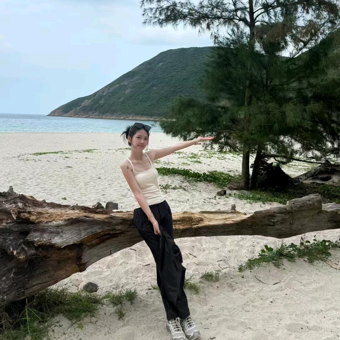 依依穿搭