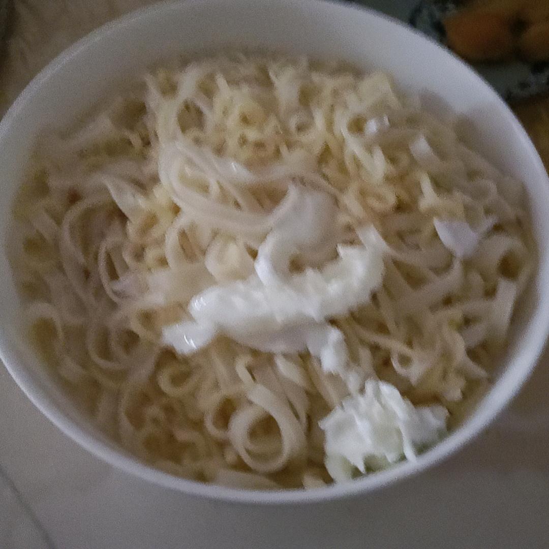 卿诺，中午11点开播〈568〉