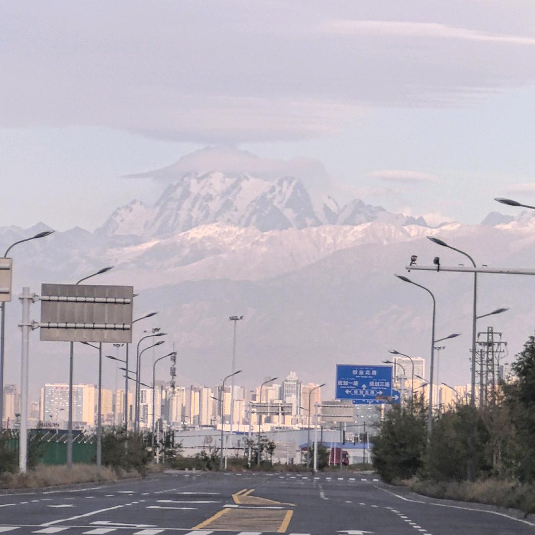 闫昆