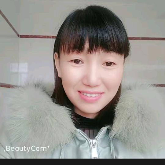 何姐
