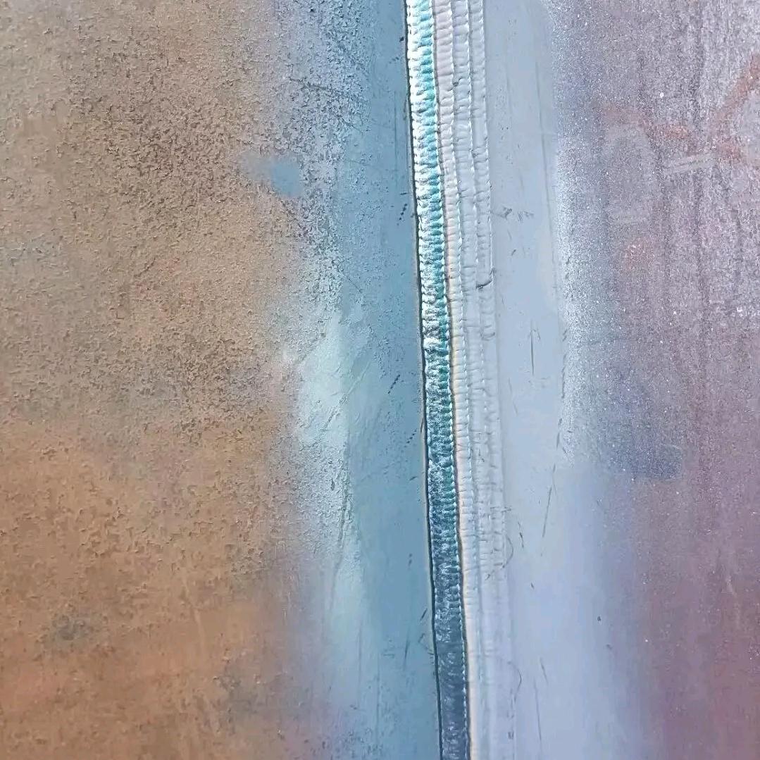 钢结构制作，需要的朋友联系。