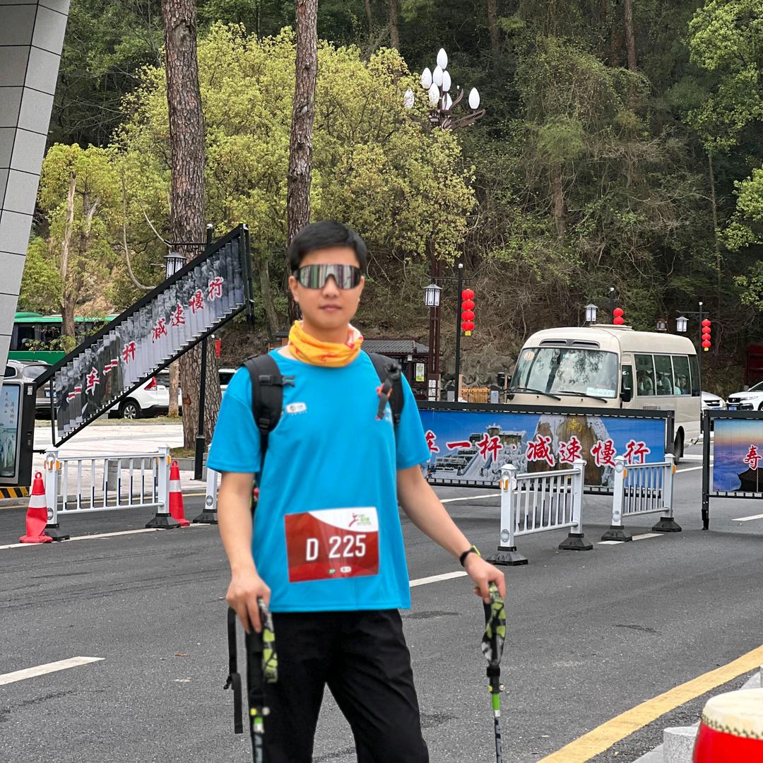 杰斯