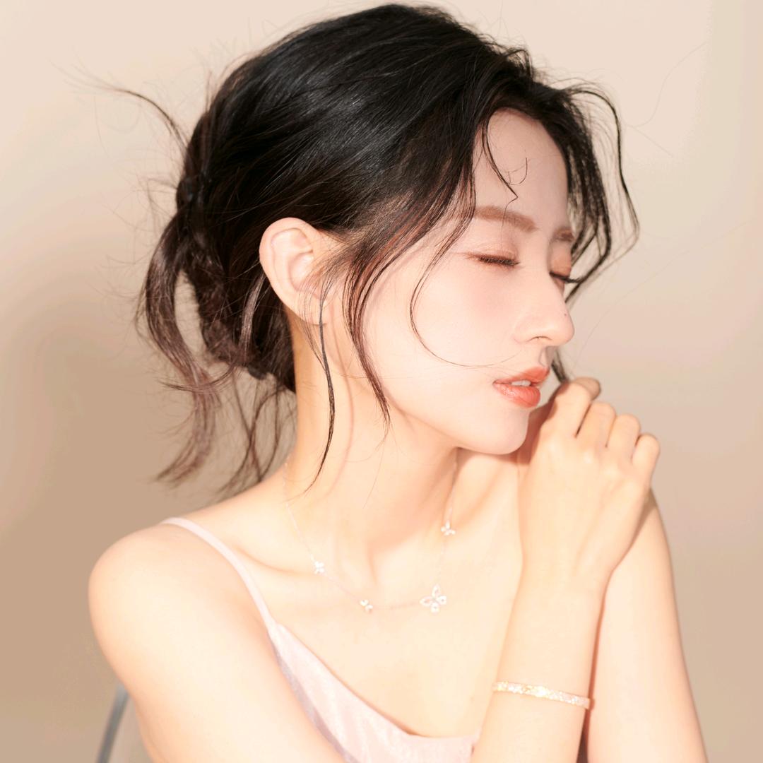 发光的大婷