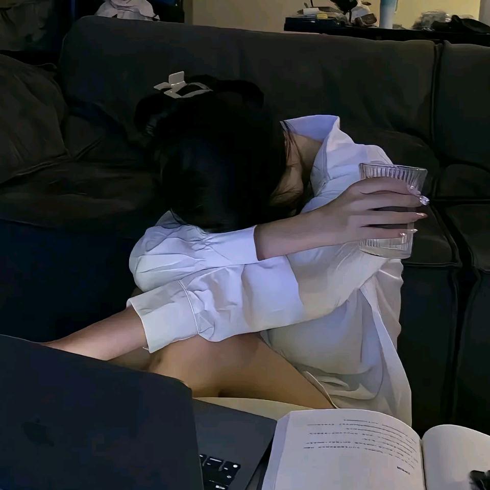 系沐晨丫☘