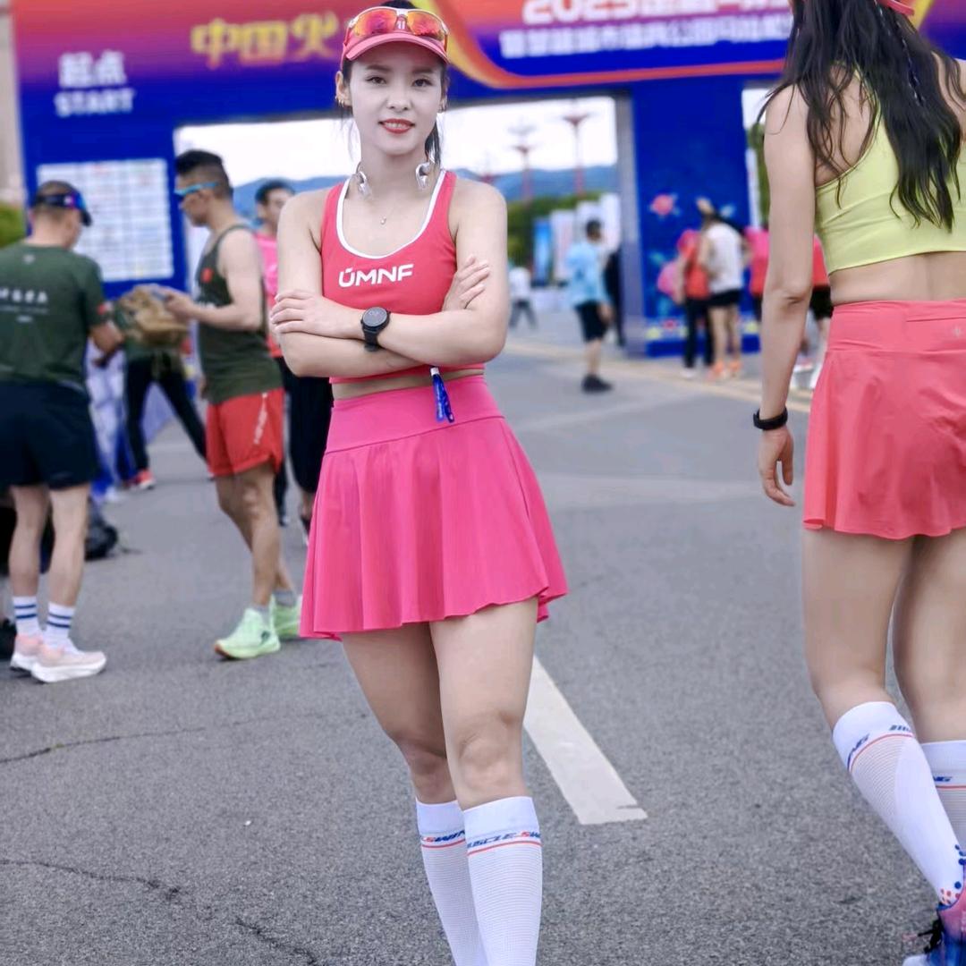 爱运动的  段小姐