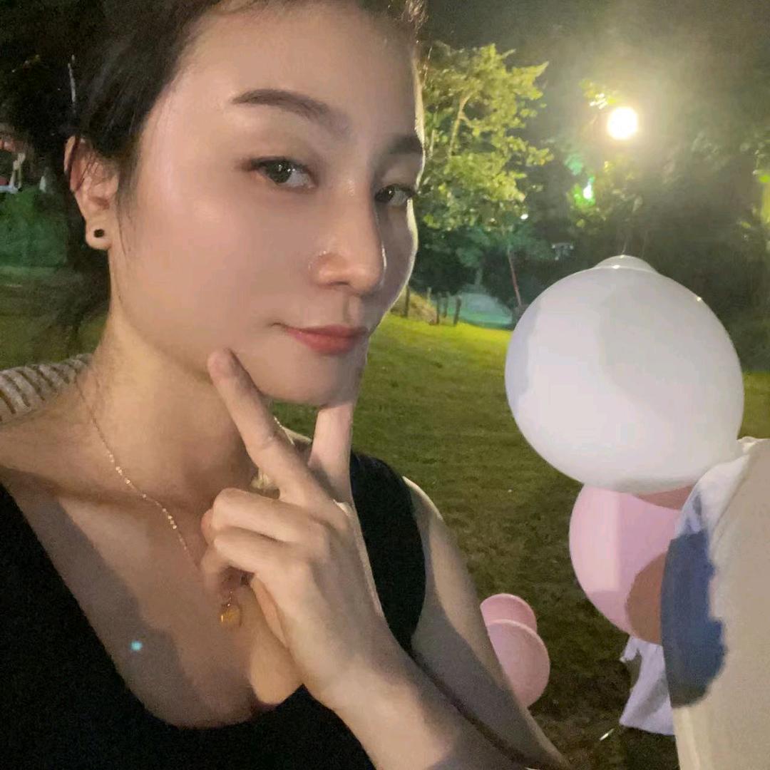 伊莲娜美容 💋 美甲💅美睫👯塑型