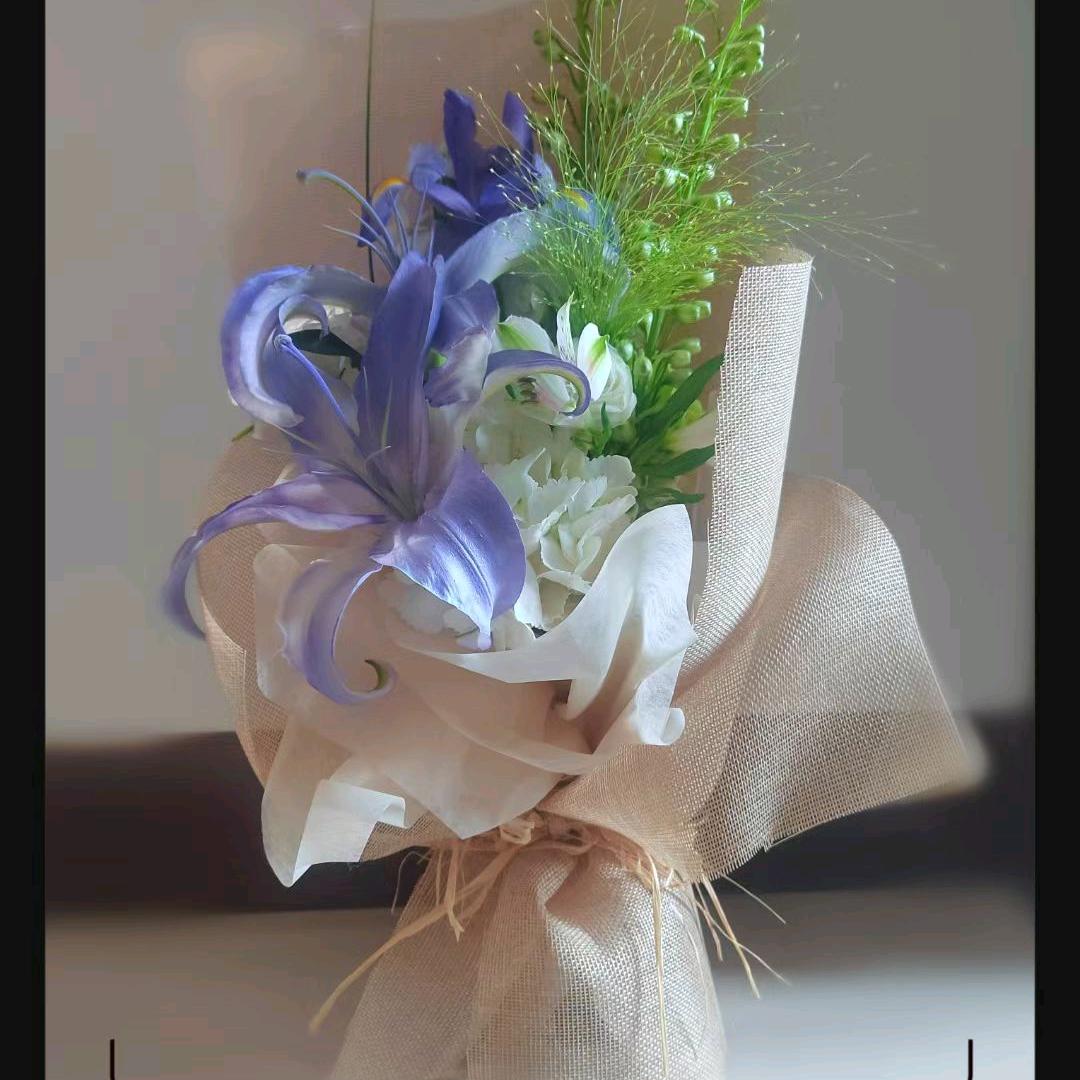 烈酒女人🌺🌺🌳🌳🌻🌻🌻