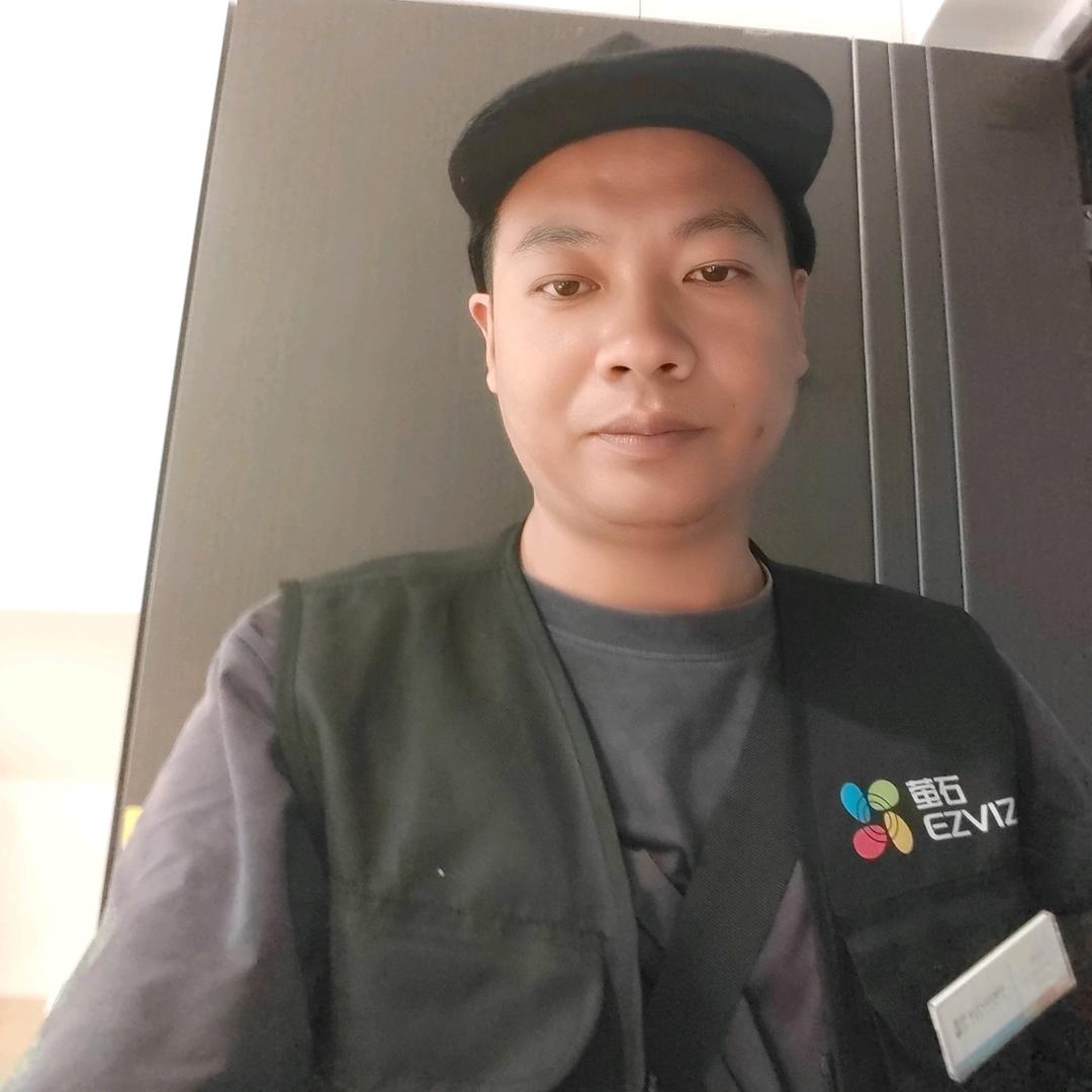 小郑-上饶萤石智能锁店