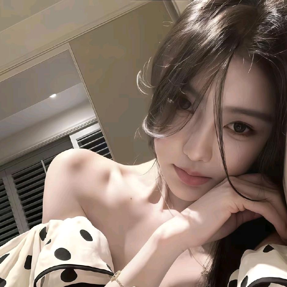 大脸猫🐱