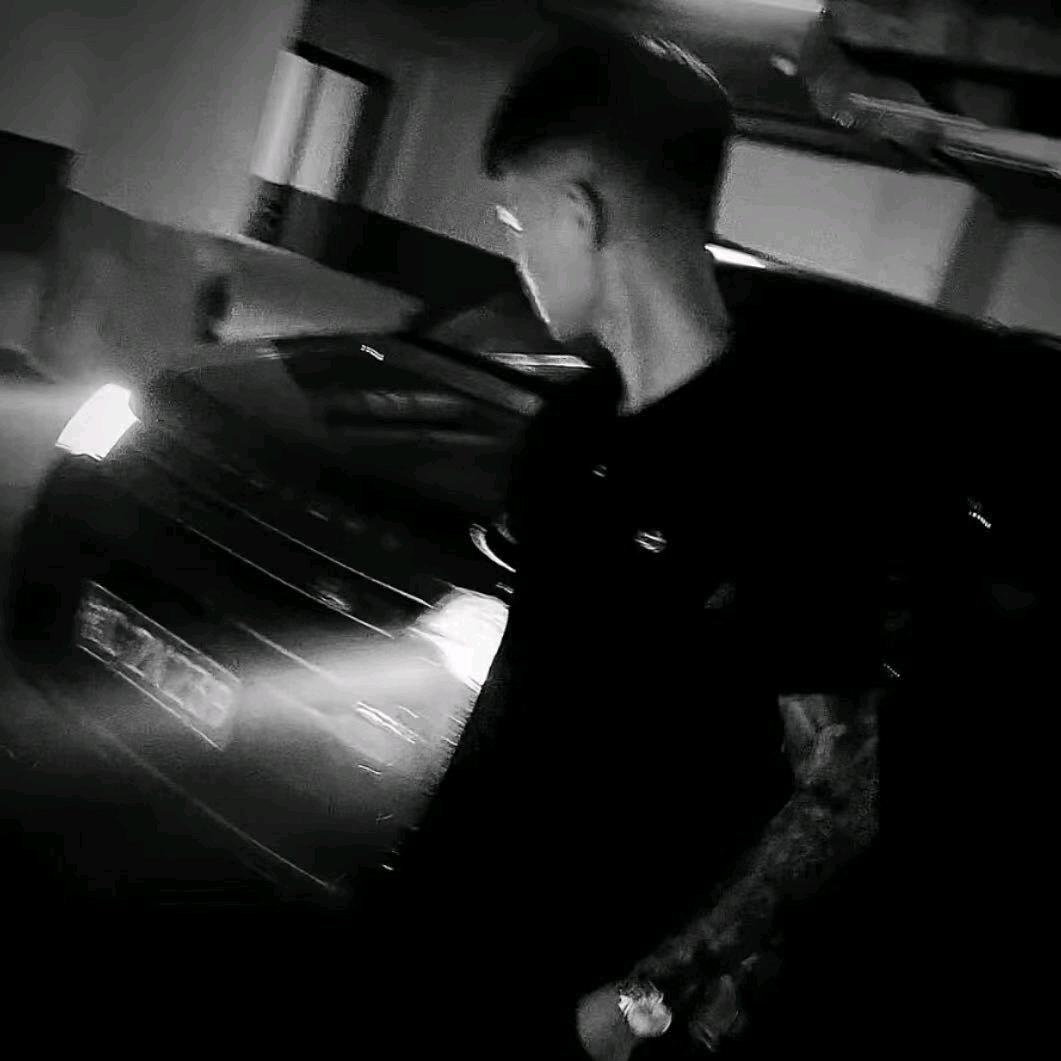 刘晗