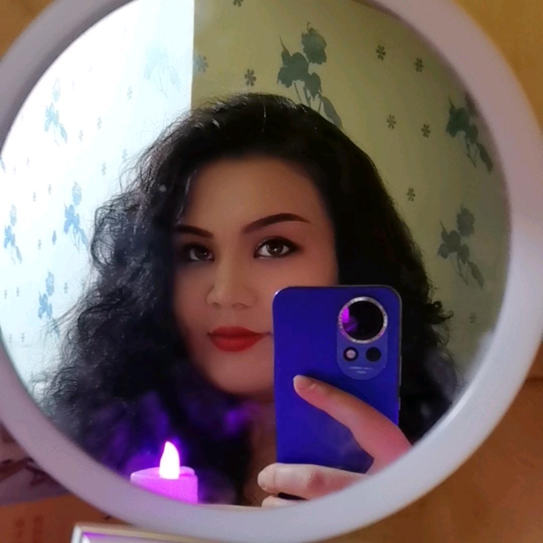 NAZIRA