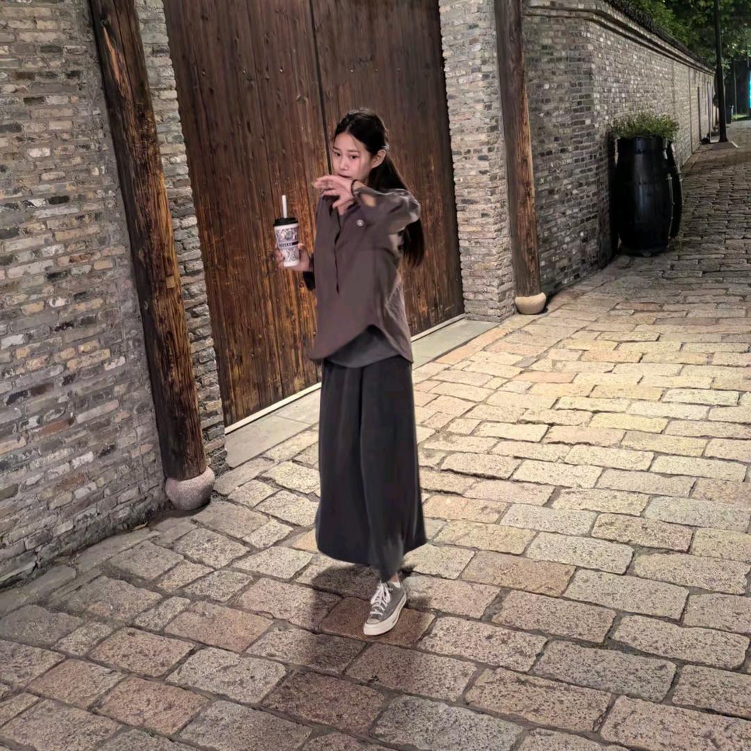 @小乖睡醒了