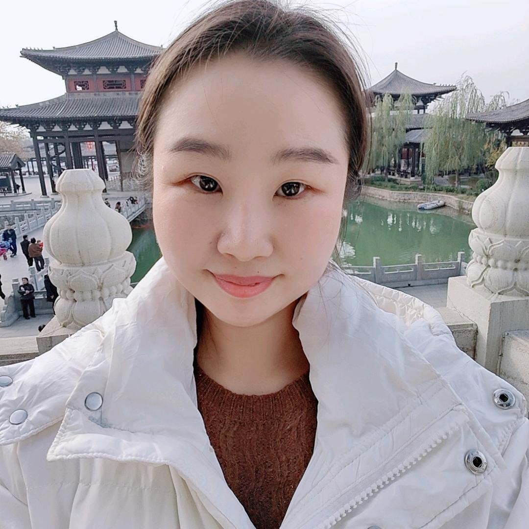 小眼妹🐒