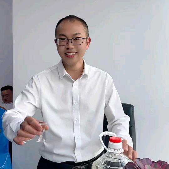 省酒★何兴（源头厂家）