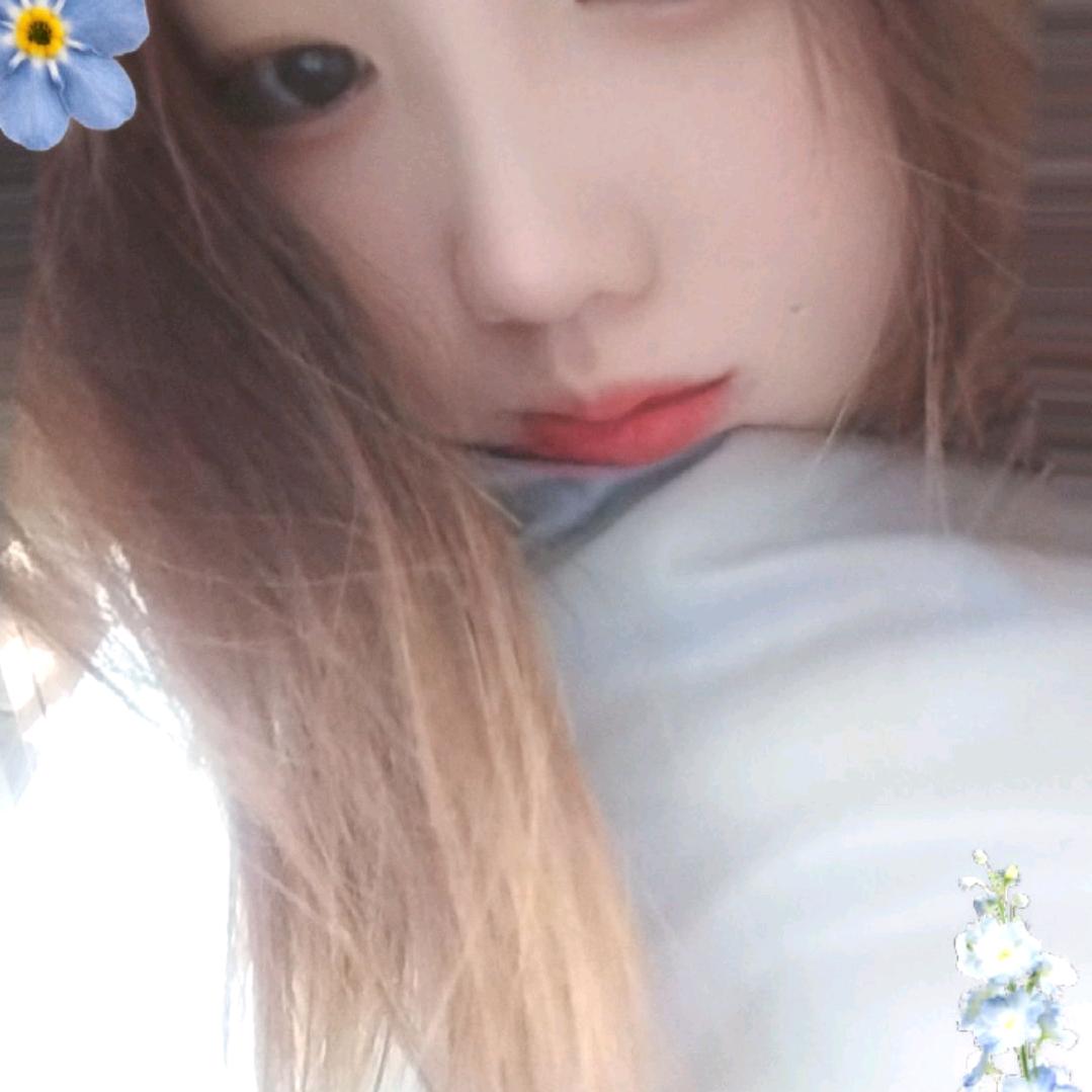 💋在你身边꧔ꦿ᭄࿐ˡᵒᵛᵉ(连赞拉黑)