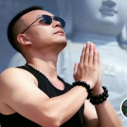 快乐的疯子（养殖，酒厂）超哥