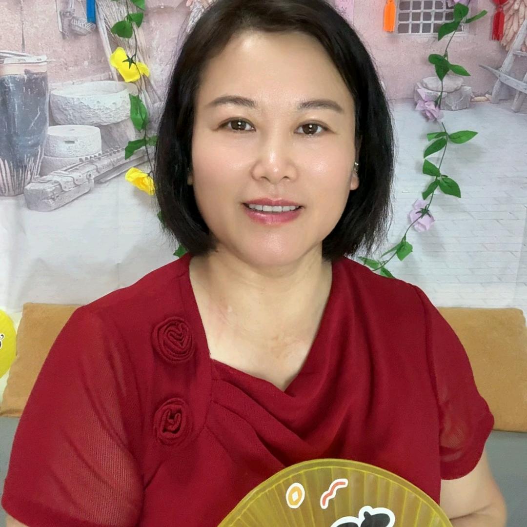 幸运姐LF00(首播早上6:20 分)