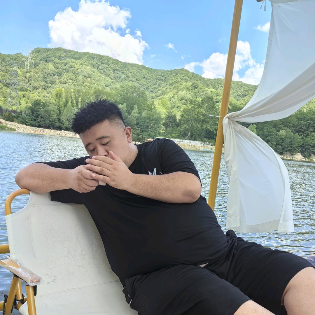 大龙🐉热爱生活