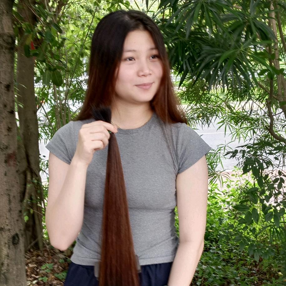 阿芸收头发