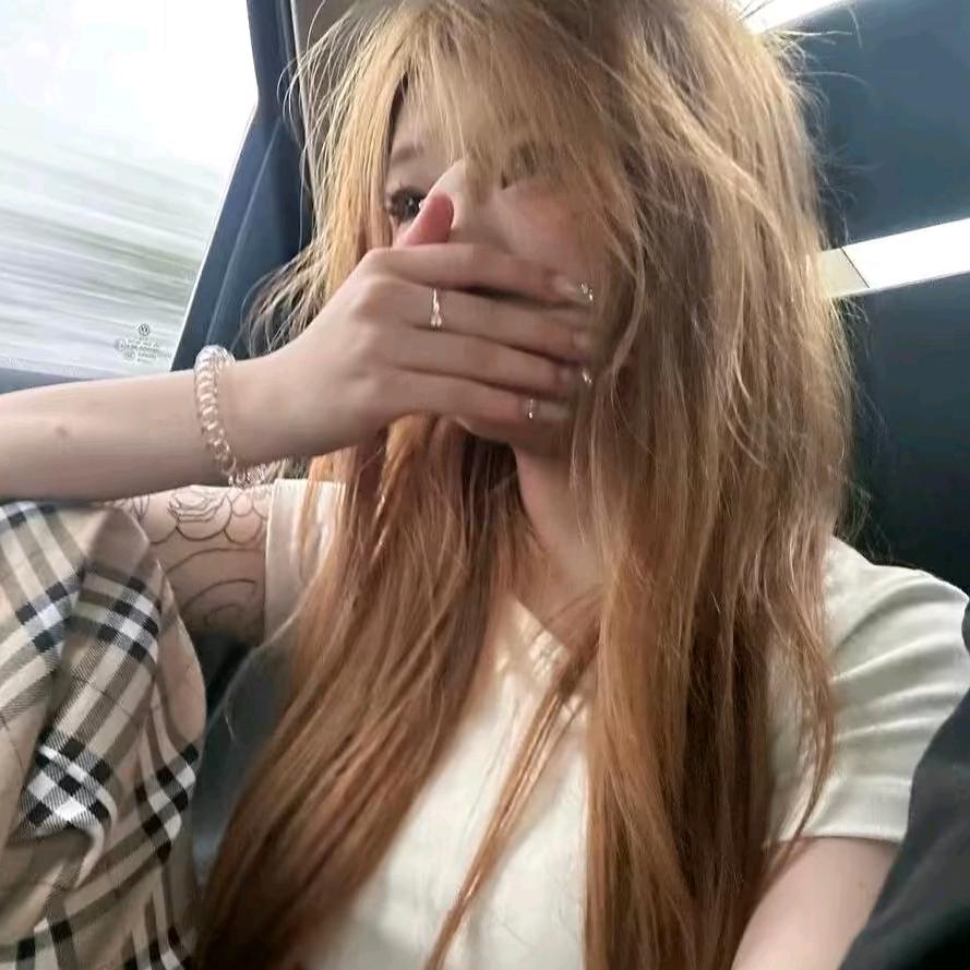 (｡･魚妹･｡)