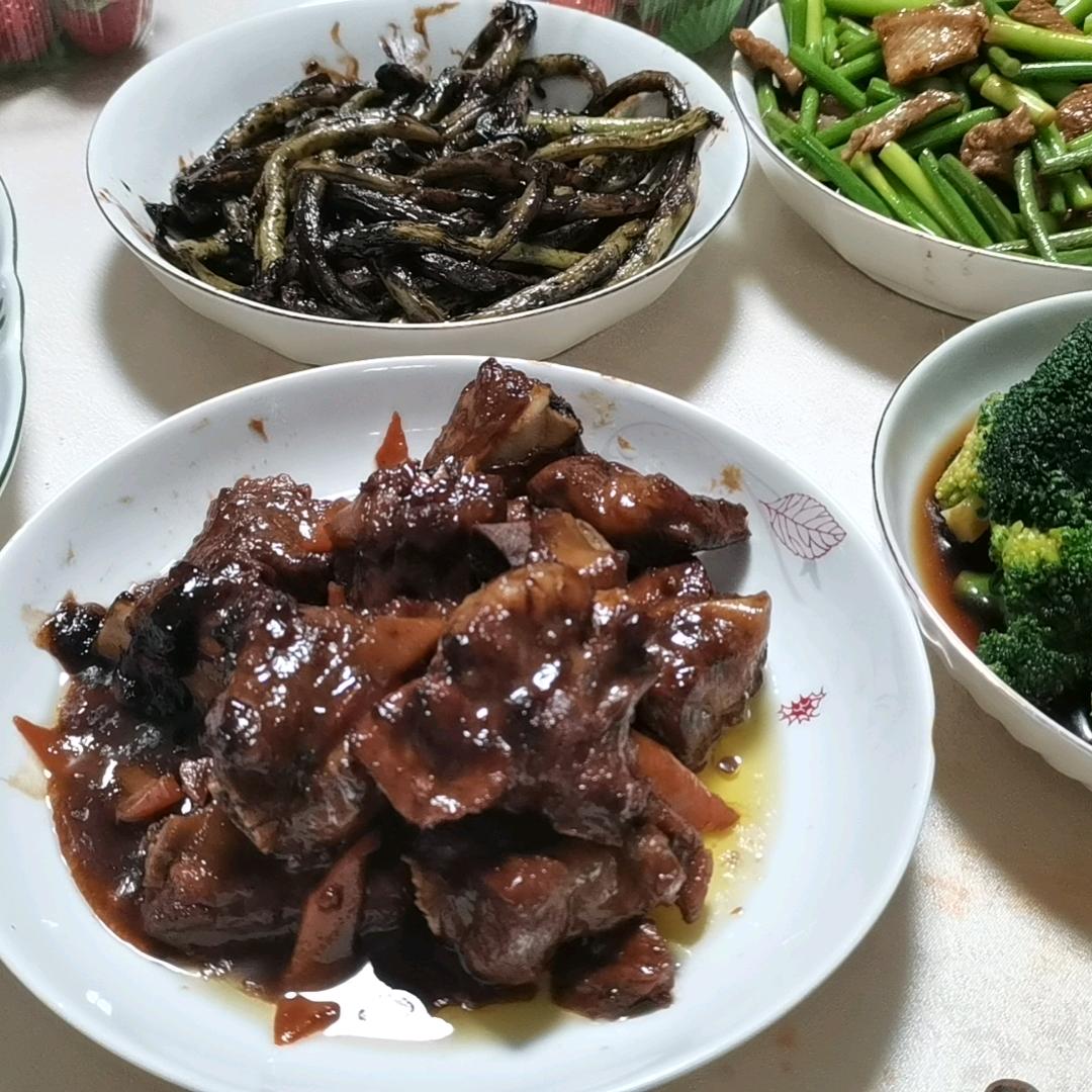 ，，静好头像