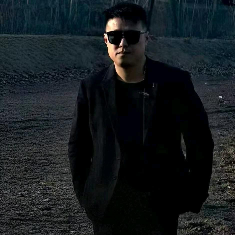 董一嗓（Ethan ）