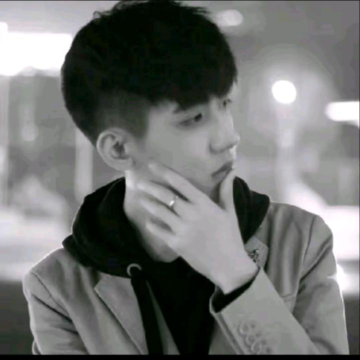 ꧁༺تےقدىر༻꧂