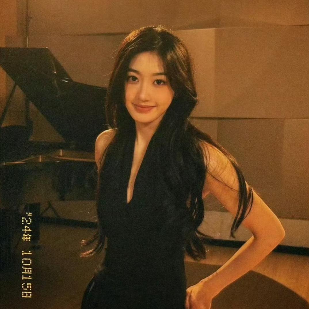 钱多多🐱🐱૮ ˃̵ ֊ ˂̵ ა