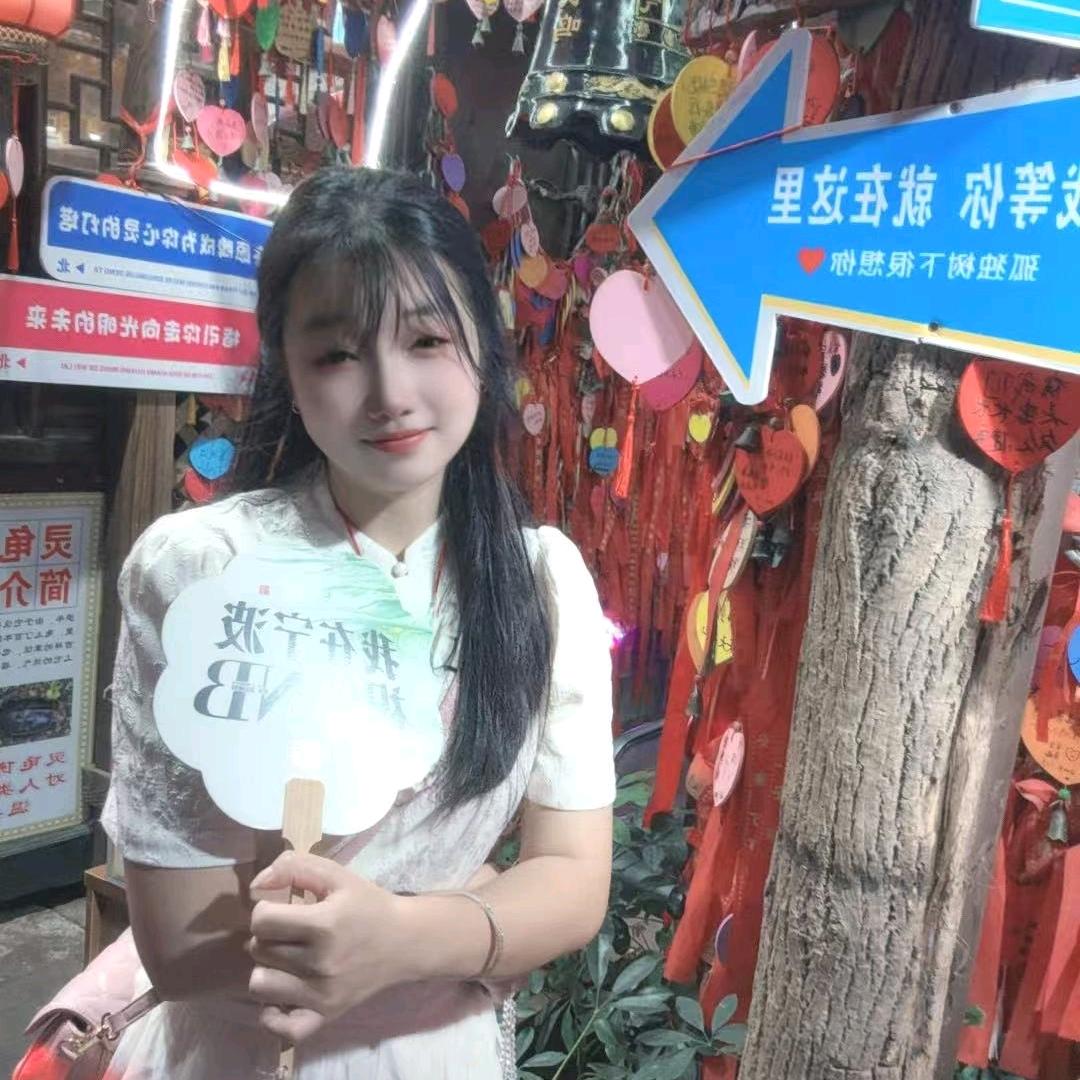 何三小姐（连赞拉黑）