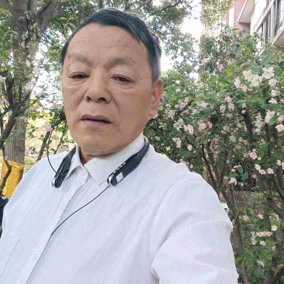 🇨🇳情怀早8点多开🇨🇳