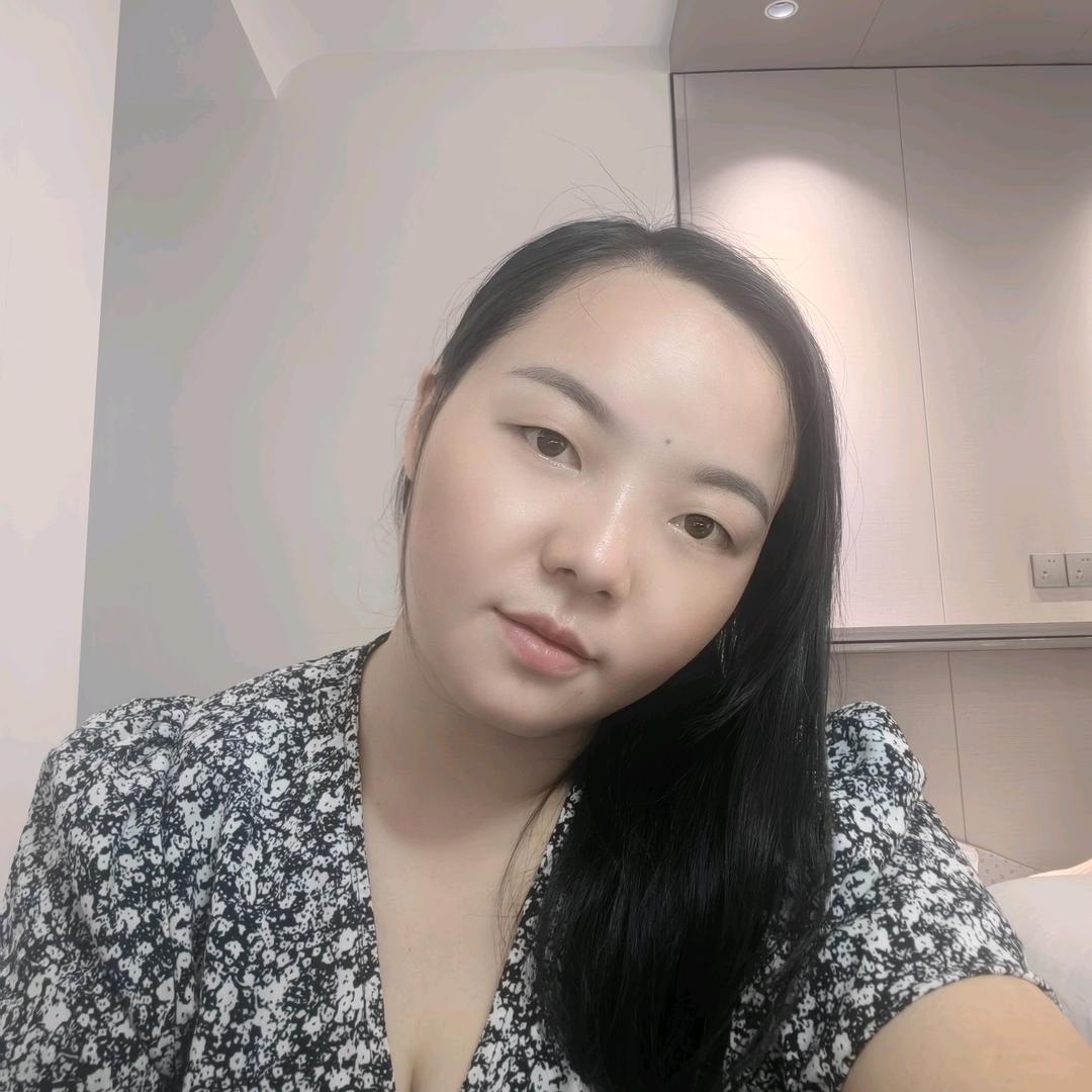 晓丽(晚上8:30)开始直播