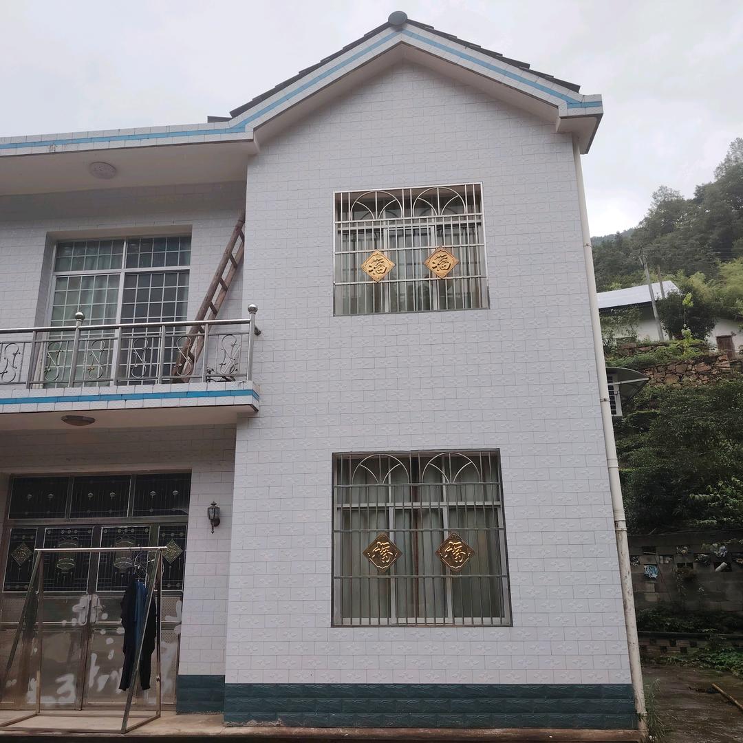 向前看。向厚赚