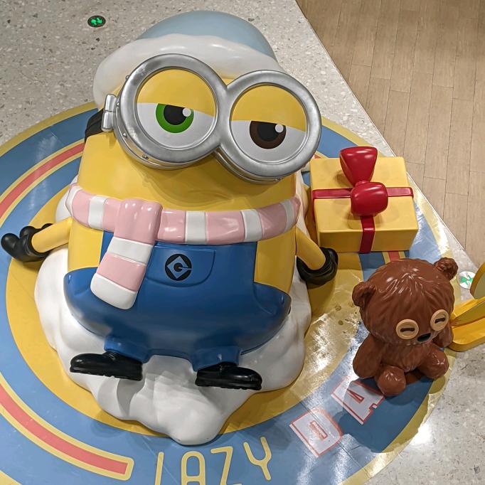 一剑光寒睡九天