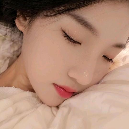 小花。你真。我真。你不真。我会转身。