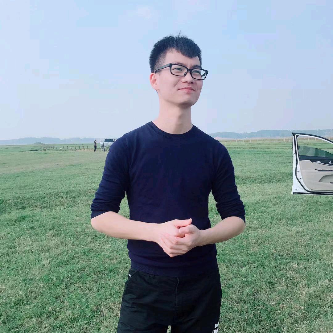 邹瑶。