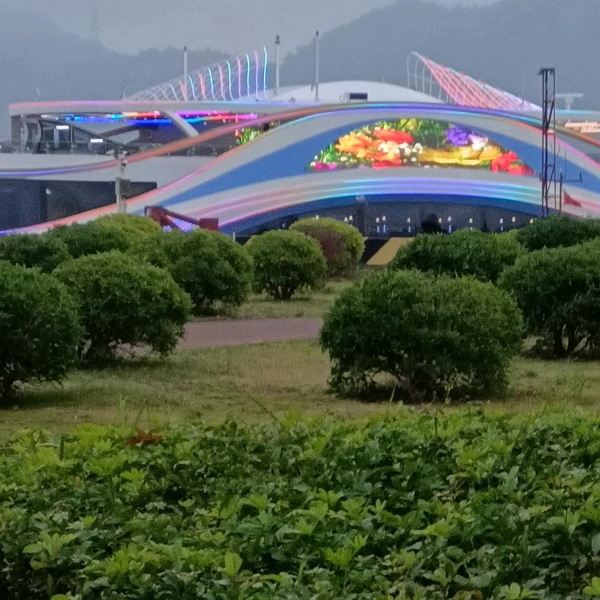 常年在外