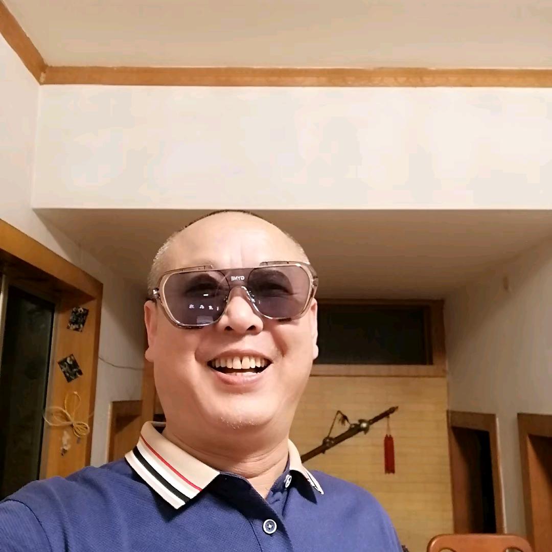 便民生活理发服务车